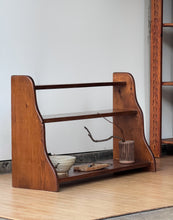 Load image into Gallery viewer, Vintage Primitive Wooden Hanging Shelf