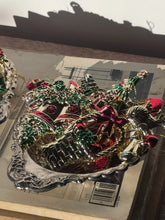 Load image into Gallery viewer, Vintage Gold Ornaments