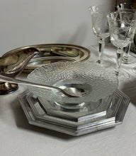 Load image into Gallery viewer, Crinkle Glass Pedestal Serving Bowl