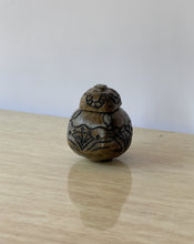 Load image into Gallery viewer, Pottery Jar