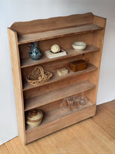 Load image into Gallery viewer, Handcrafted Raw Wooden Scalloped Standing Shelf