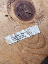 Load image into Gallery viewer, Handcrafted Scalloped Wooden Napkin Holder