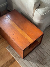 Load image into Gallery viewer, Vintage Wooden Primitive Decorative Box