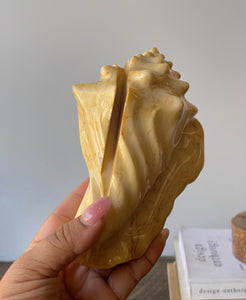 1996 UNDO Conch Card Holder