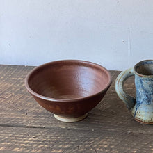 Load image into Gallery viewer, Pedestal Pottery Bowl
