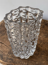 Load image into Gallery viewer, Abstract Dimensional Glass Vase