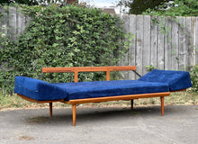 Load image into Gallery viewer, 1960&#39;s Danish Peter Hvidt for France and Sons Teak and Cane Extending Daybed Sofa